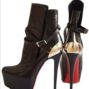 Christian Louboutin Black Equestria leather boots
